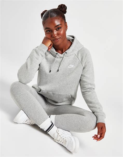 sportbekleidung nike damen sale|Sportbekleidung für Damen im Sale .